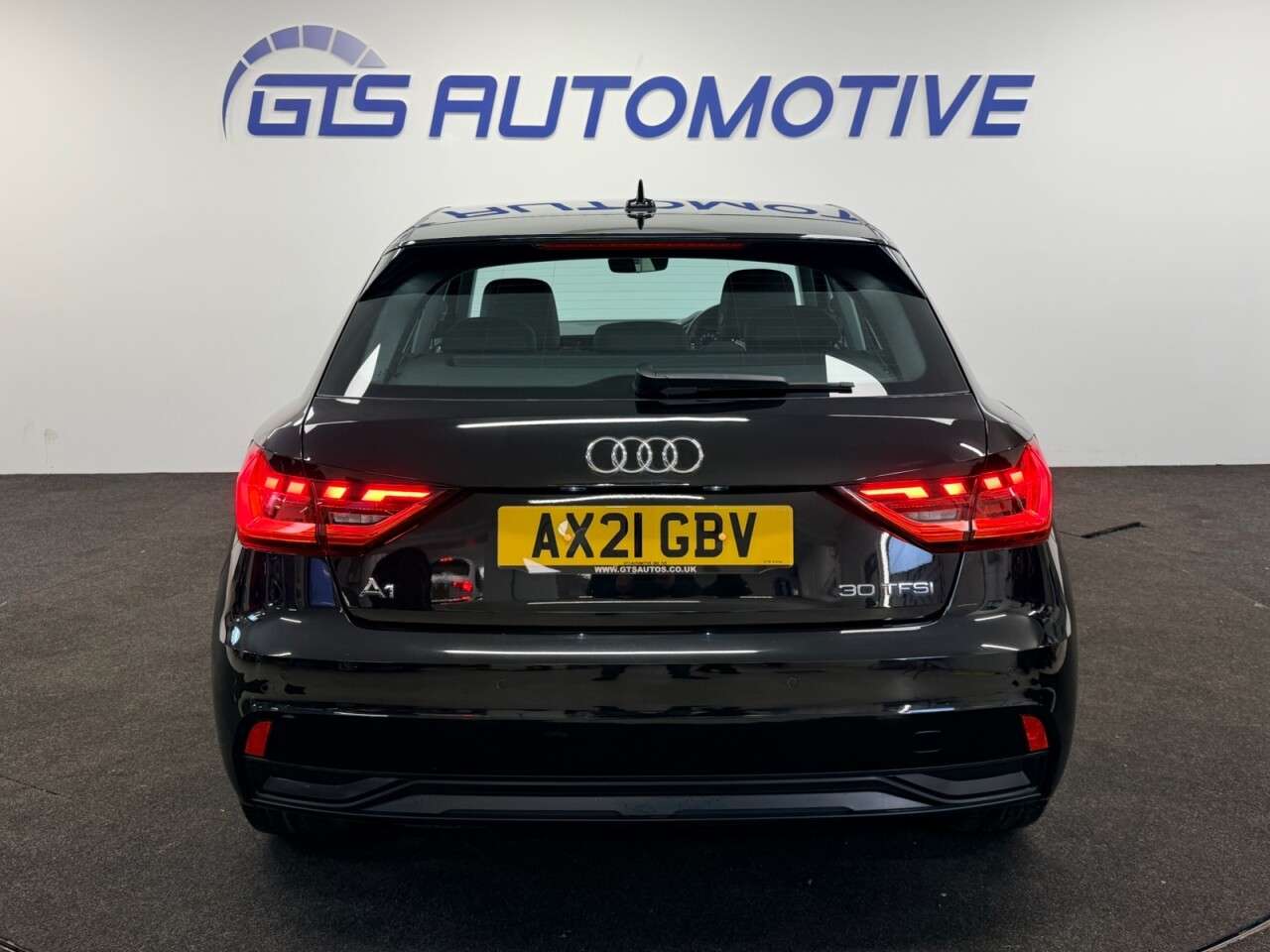 2021 AUDI A1 2021 AUDI A1
