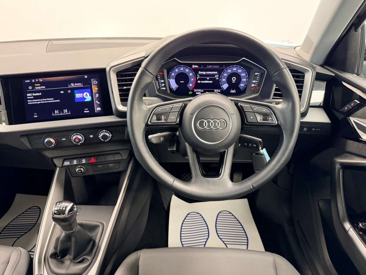 2021 AUDI A1 2021 AUDI A1