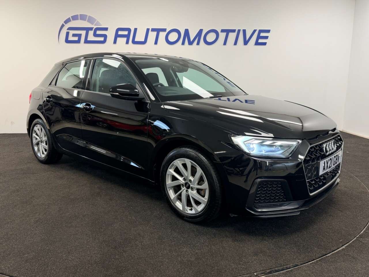 2021 AUDI A1 2021 AUDI A1