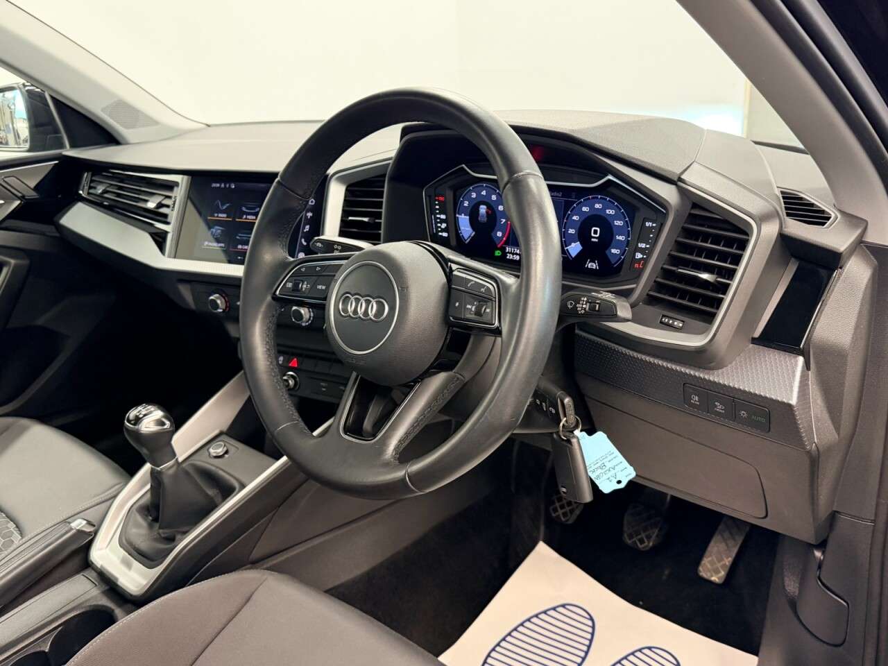 2021 AUDI A1 2021 AUDI A1