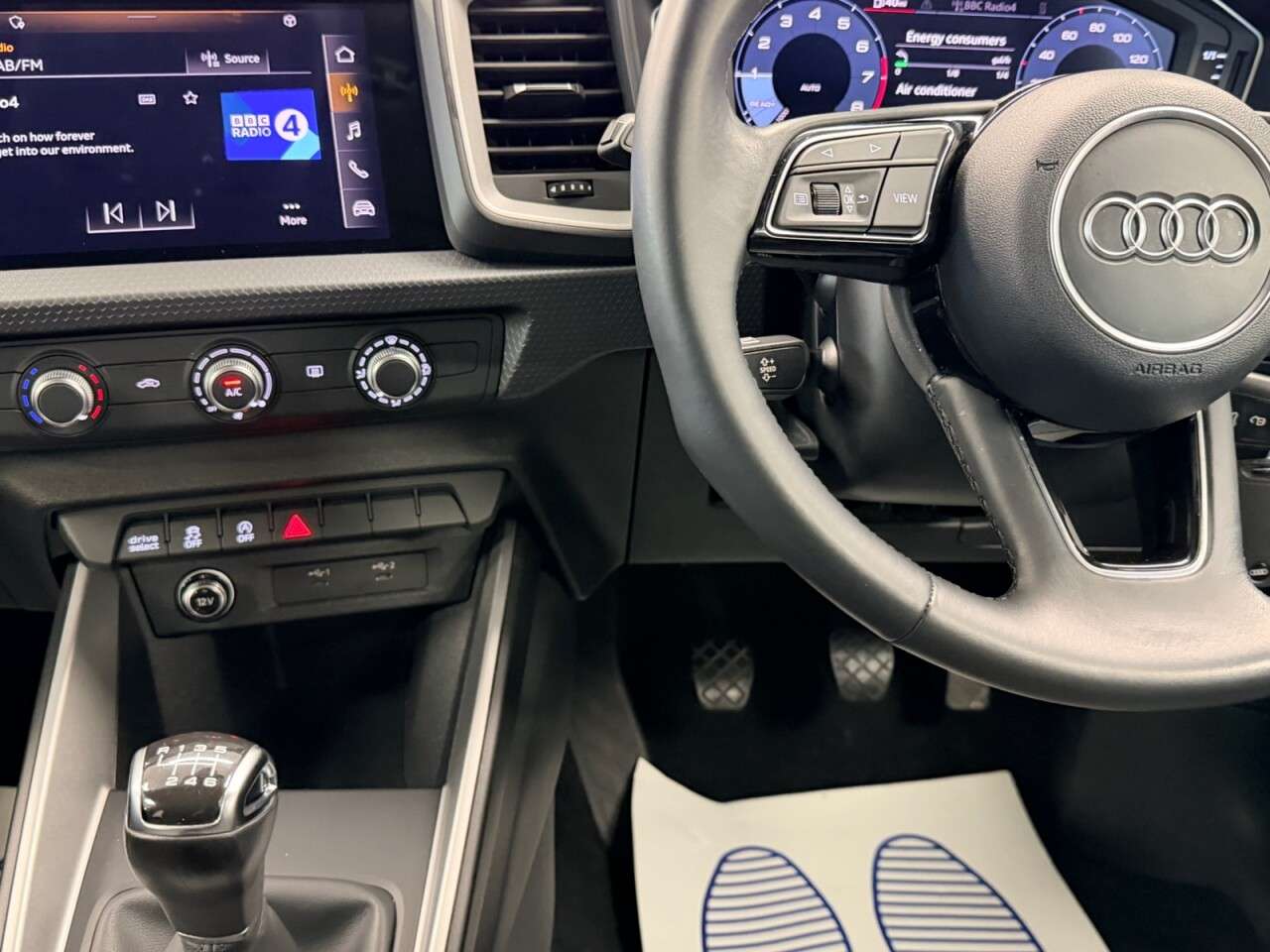 2021 AUDI A1 2021 AUDI A1