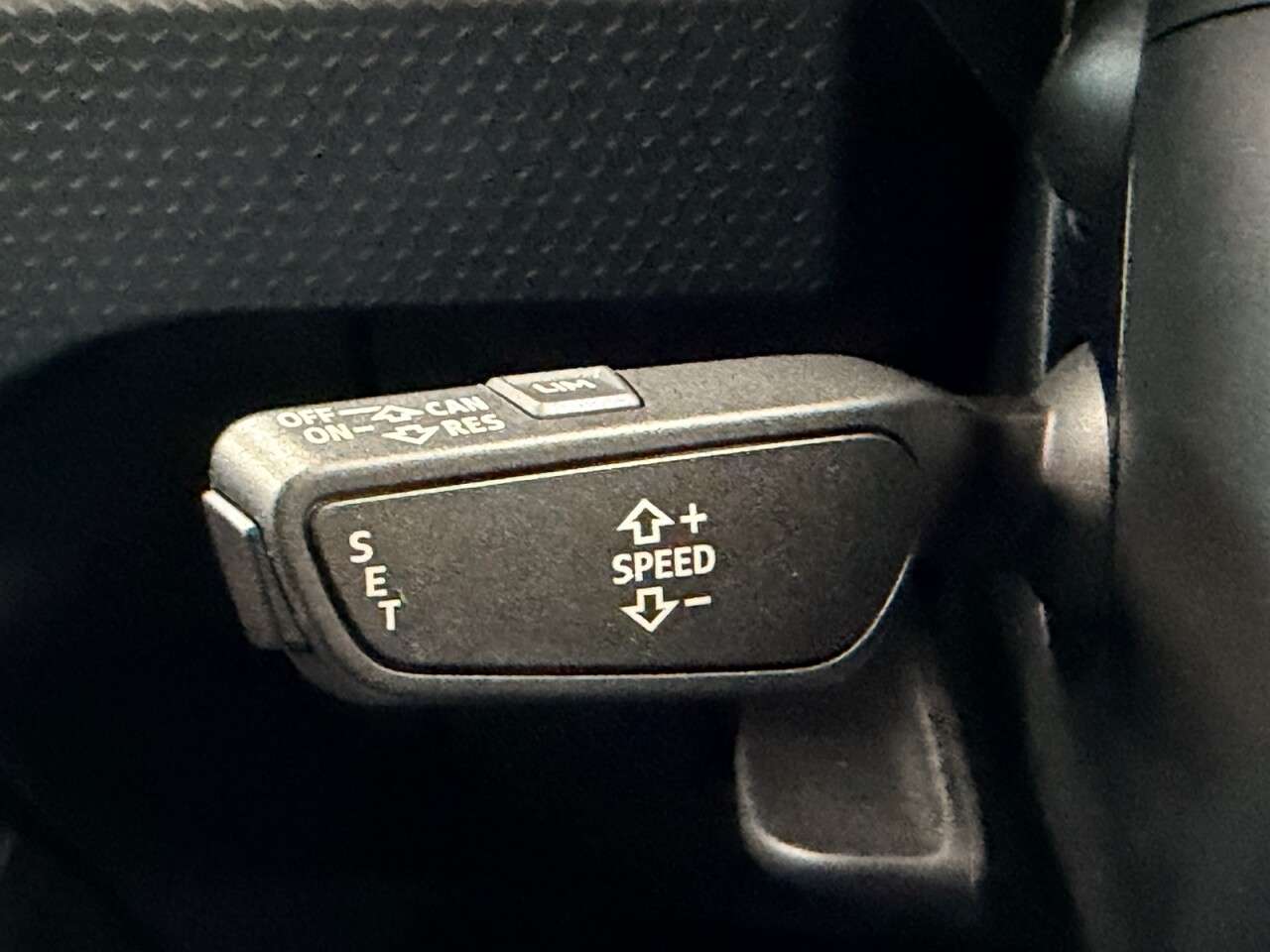 2021 AUDI A1 2021 AUDI A1