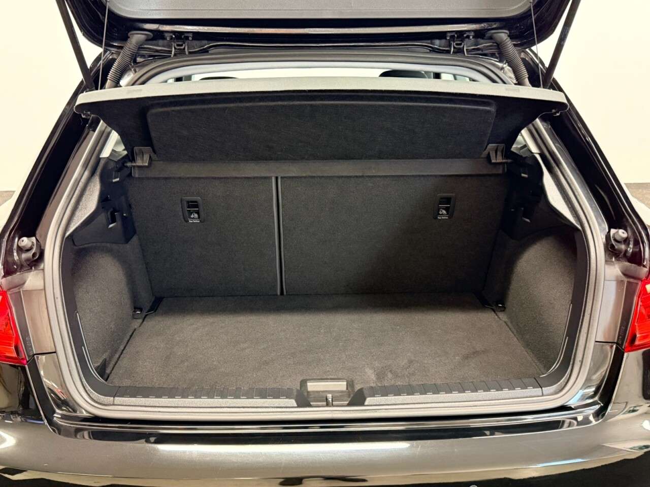 2021 AUDI A1 2021 AUDI A1