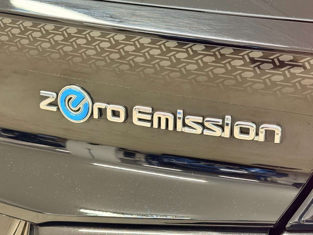 2021 NISSAN LEAF 2021 NISSAN LEAF
