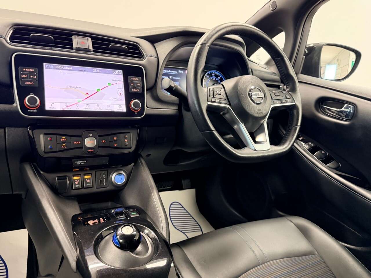 2021 NISSAN LEAF 2021 NISSAN LEAF