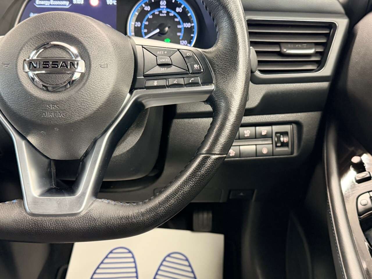 2021 NISSAN LEAF 2021 NISSAN LEAF