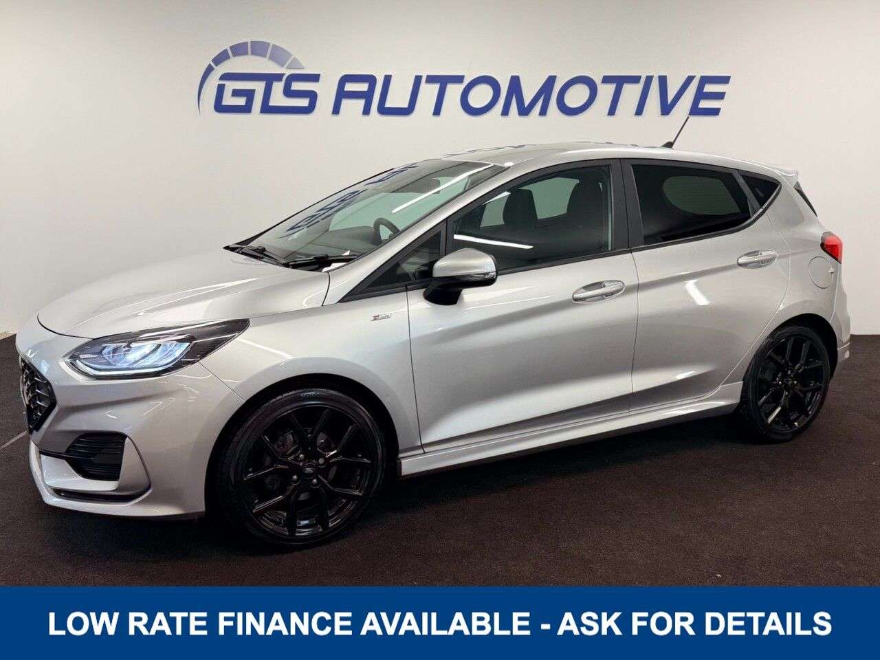 A 2022 FORD FIESTA 1.0T ECOBOOST ST-LINE FIVE DOOR 100 BHP + SAT NAV + PARKING SENSORS SIX MON A 2022 FORD FIESTA 1.0T ECOBOOST ST-LINE FIVE DOOR 100 BHP + SAT NAV + PARKING SENSORS SIX MON