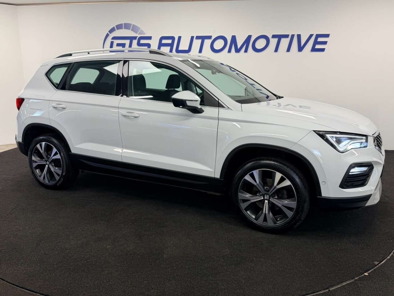 A 2022 SEAT ATECA 1.5 TSI EVO SE TECHNOLOGY DSG AUTO 150 BHP + SAT NAV + PARKING SENSORS SIX A 2022 SEAT ATECA 1.5 TSI EVO SE TECHNOLOGY DSG AUTO 150 BHP + SAT NAV + PARKING SENSORS SIX