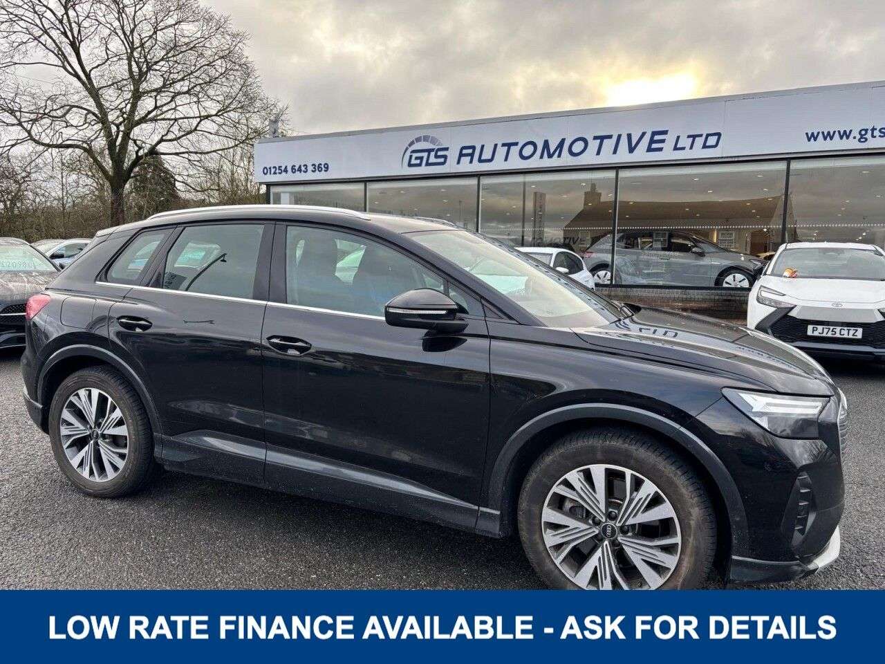 A 2022 AUDI Q4 E-TRON 40 SPORT ELECTRIC AUTO 82kW 205 BHP A 2022 AUDI Q4 E-TRON 40 SPORT ELECTRIC AUTO 82kW 205 BHP