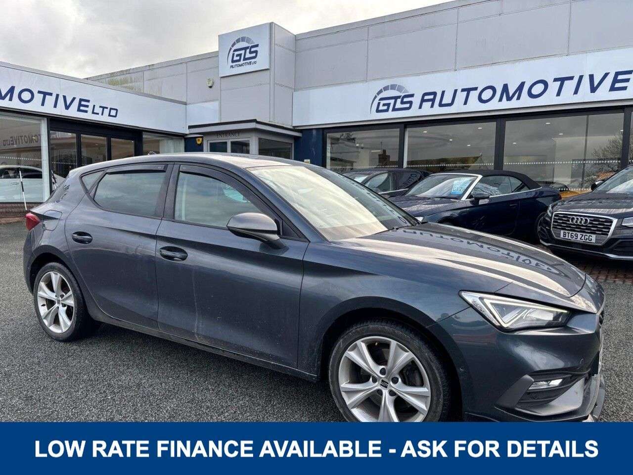 A 2020 SEAT LEON 1.4 eHYBRID 12.8kWh FR FIVE DOOR PLUG-IN DSG AUTO 205 BHP + SAT NAV + PARKI A 2020 SEAT LEON 1.4 eHYBRID 12.8kWh FR FIVE DOOR PLUG-IN DSG AUTO 205 BHP + SAT NAV + PARKI