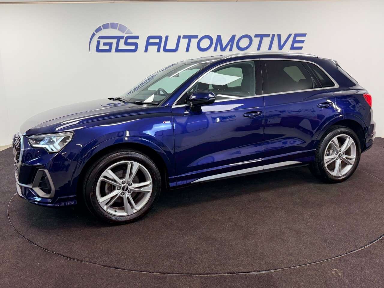 2020 AUDI Q3 2020 AUDI Q3