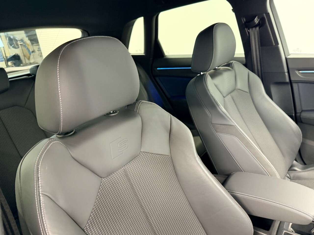 2020 AUDI Q3 2020 AUDI Q3