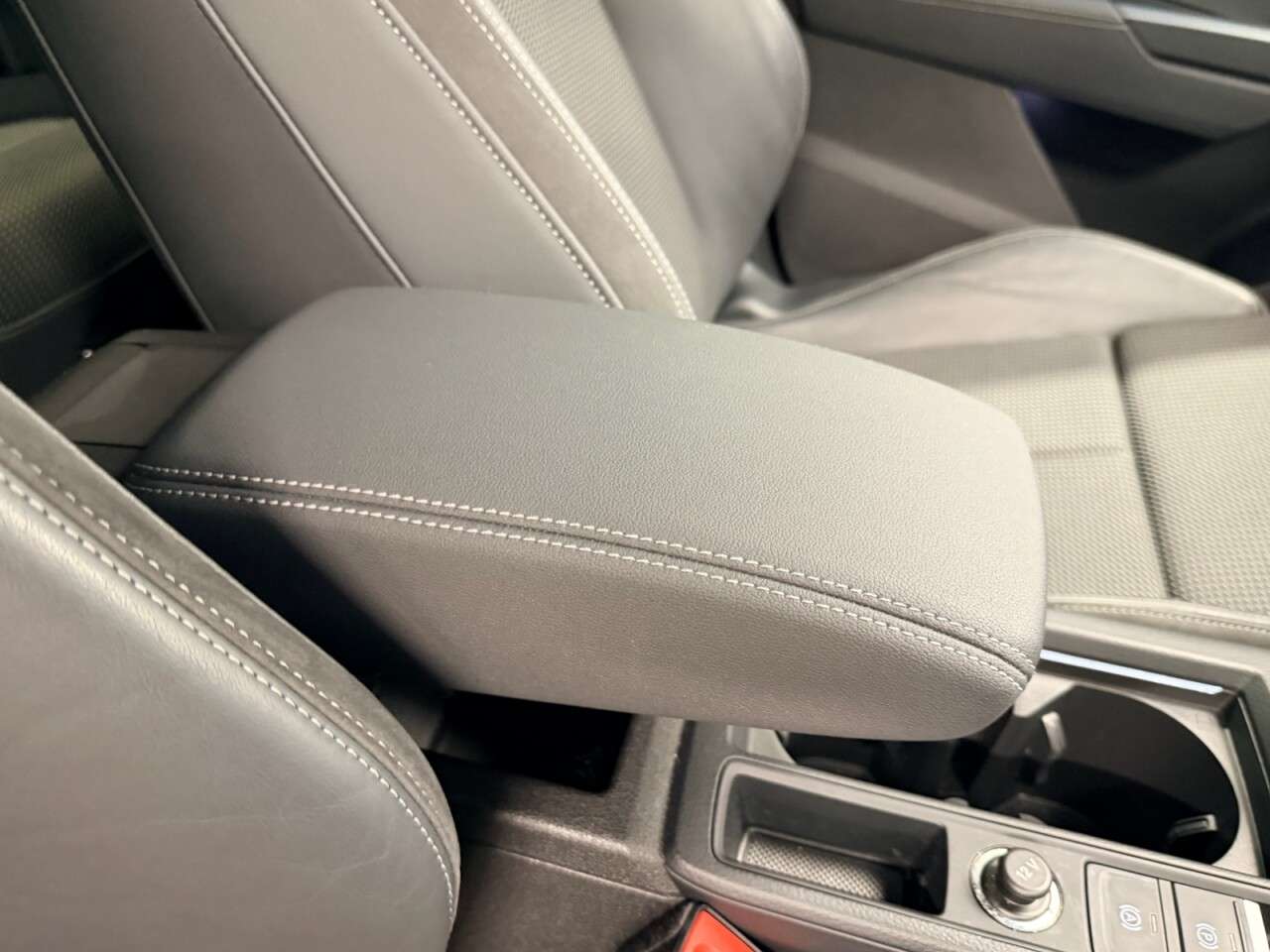 2020 AUDI Q3 2020 AUDI Q3