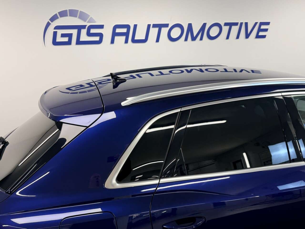 2020 AUDI Q3 2020 AUDI Q3