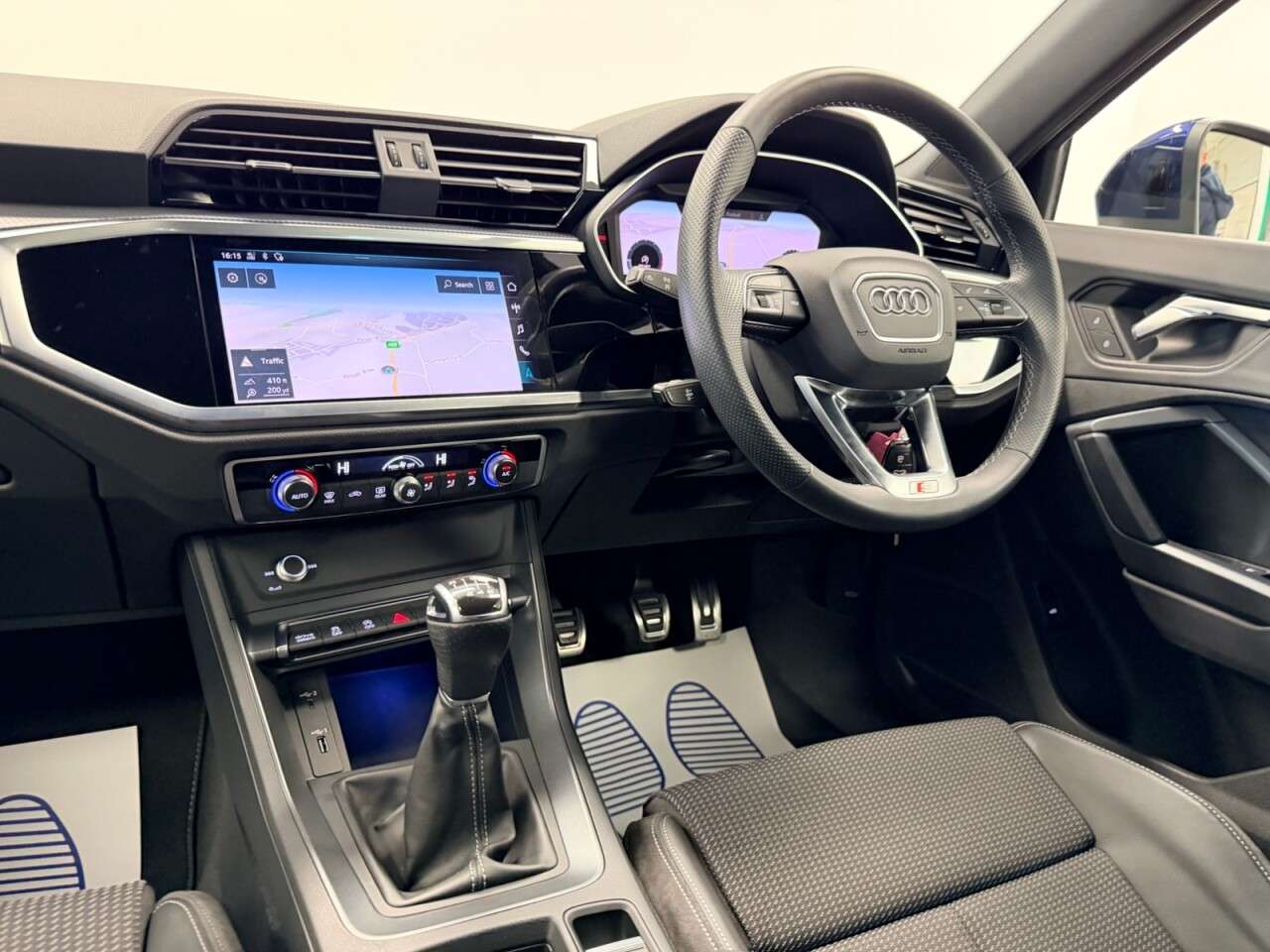 2020 AUDI Q3 2020 AUDI Q3