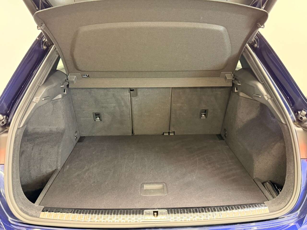 2020 AUDI Q3 2020 AUDI Q3