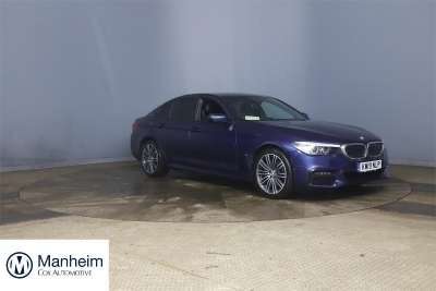 A 2019 BMW 5 SERIES 530E M-SPORT PLUG-IN HYBRID AUTO 252 BHP + SAT NAV + HEATED LEATHER SIX MON A 2019 BMW 5 SERIES 530E M-SPORT PLUG-IN HYBRID AUTO 252 BHP + SAT NAV + HEATED LEATHER SIX MON