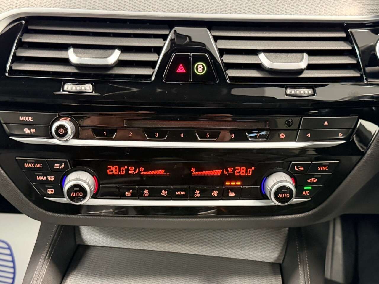 2019 BMW 5 SERIES 2019 BMW 5 SERIES