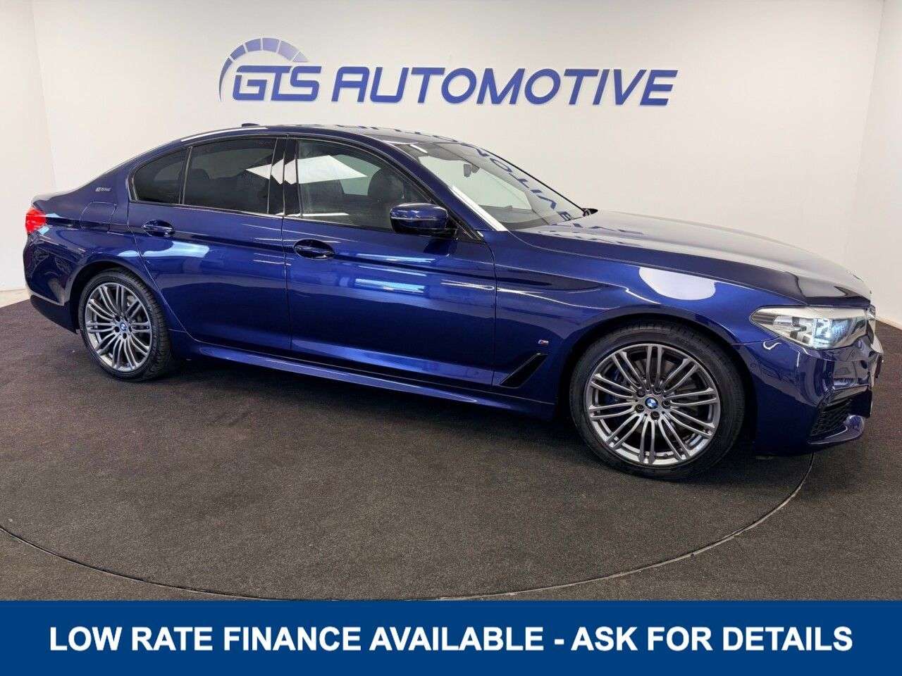 A 2019 BMW 5 SERIES 530E M-SPORT PLUG-IN HYBRID AUTO 252 BHP + SAT NAV + HEATED LEATHER SIX MON A 2019 BMW 5 SERIES 530E M-SPORT PLUG-IN HYBRID AUTO 252 BHP + SAT NAV + HEATED LEATHER SIX MON