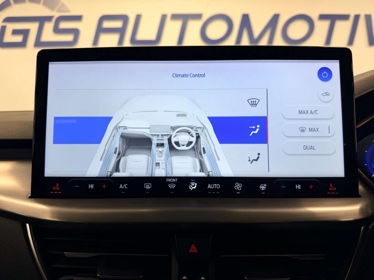 2022 FORD FOCUS 2022 FORD FOCUS