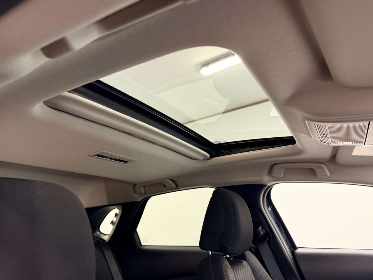 A 2021 MAZDA CX-30 2.0 e-SKYACTIV X MHEV SPORT LUX 185 BHP A 2021 MAZDA CX-30 2.0 e-SKYACTIV X MHEV SPORT LUX 185 BHP