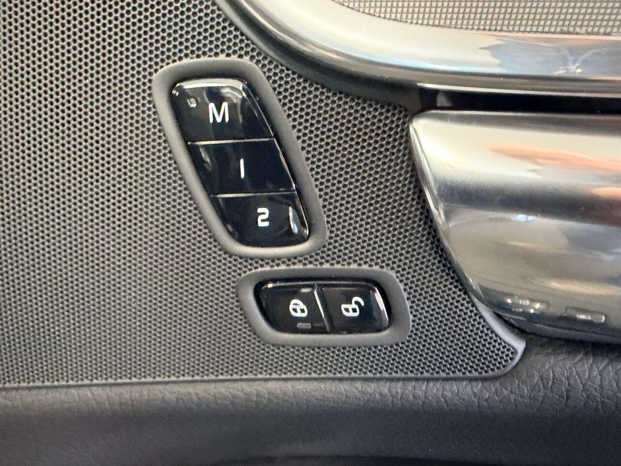 2021 VOLVO V90 2021 VOLVO V90