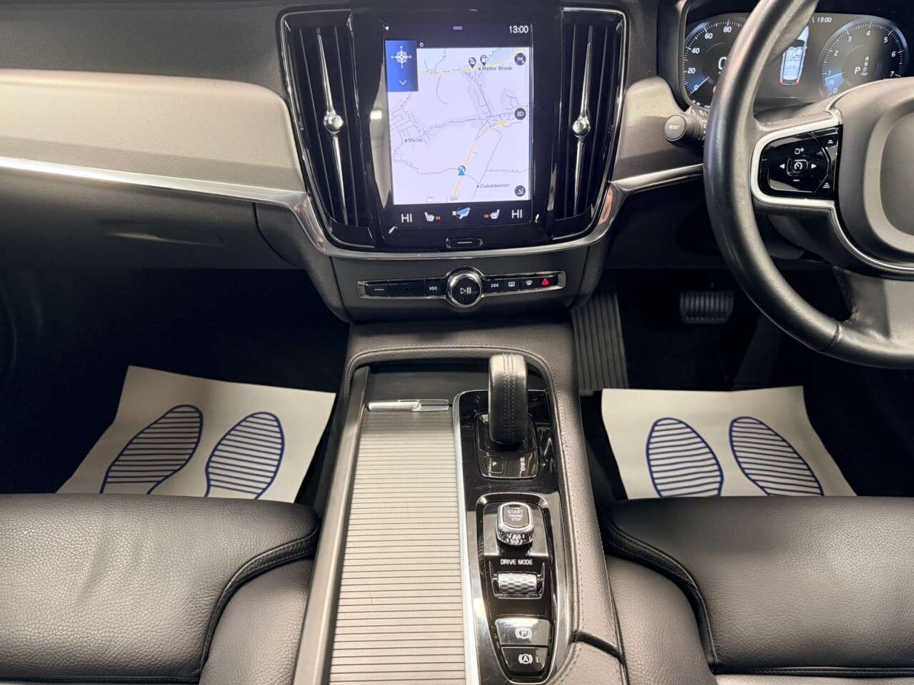 2021 VOLVO V90 2021 VOLVO V90