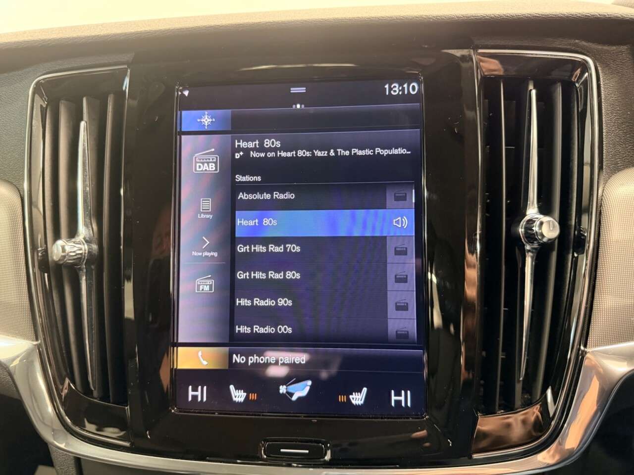 2021 VOLVO V90 2021 VOLVO V90