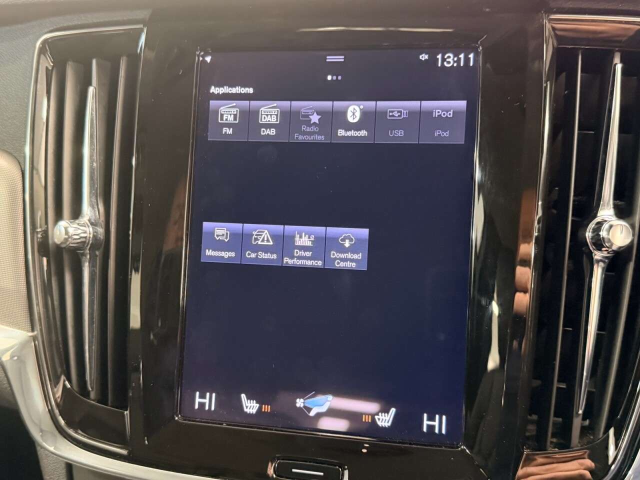 2021 VOLVO V90 2021 VOLVO V90