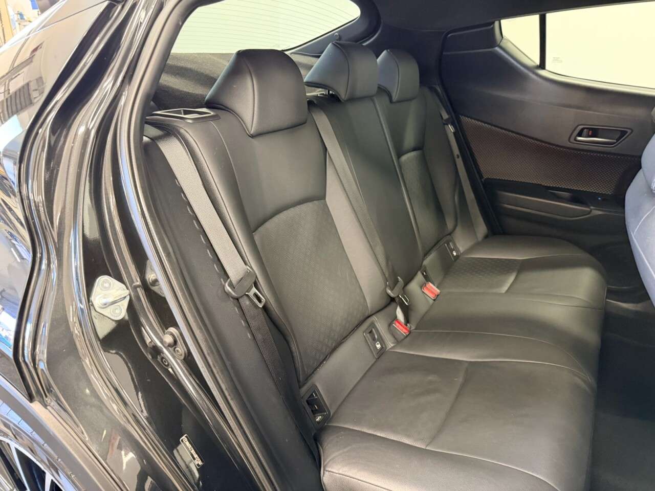 2019 TOYOTA C-HR 2019 TOYOTA C-HR