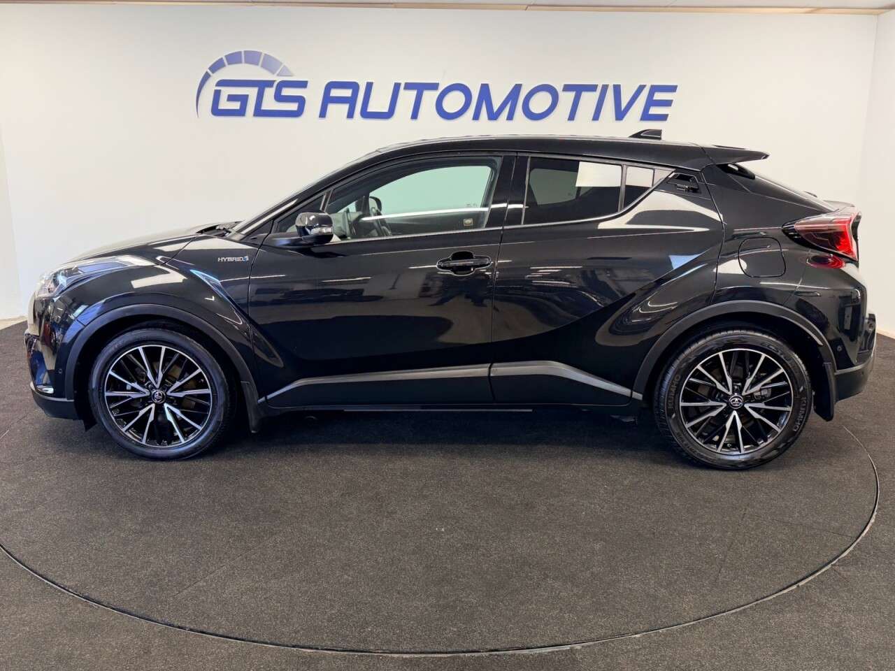 2019 TOYOTA C-HR 2019 TOYOTA C-HR