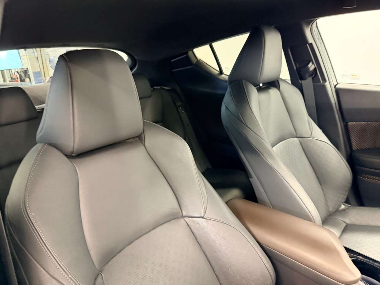 2019 TOYOTA C-HR 2019 TOYOTA C-HR