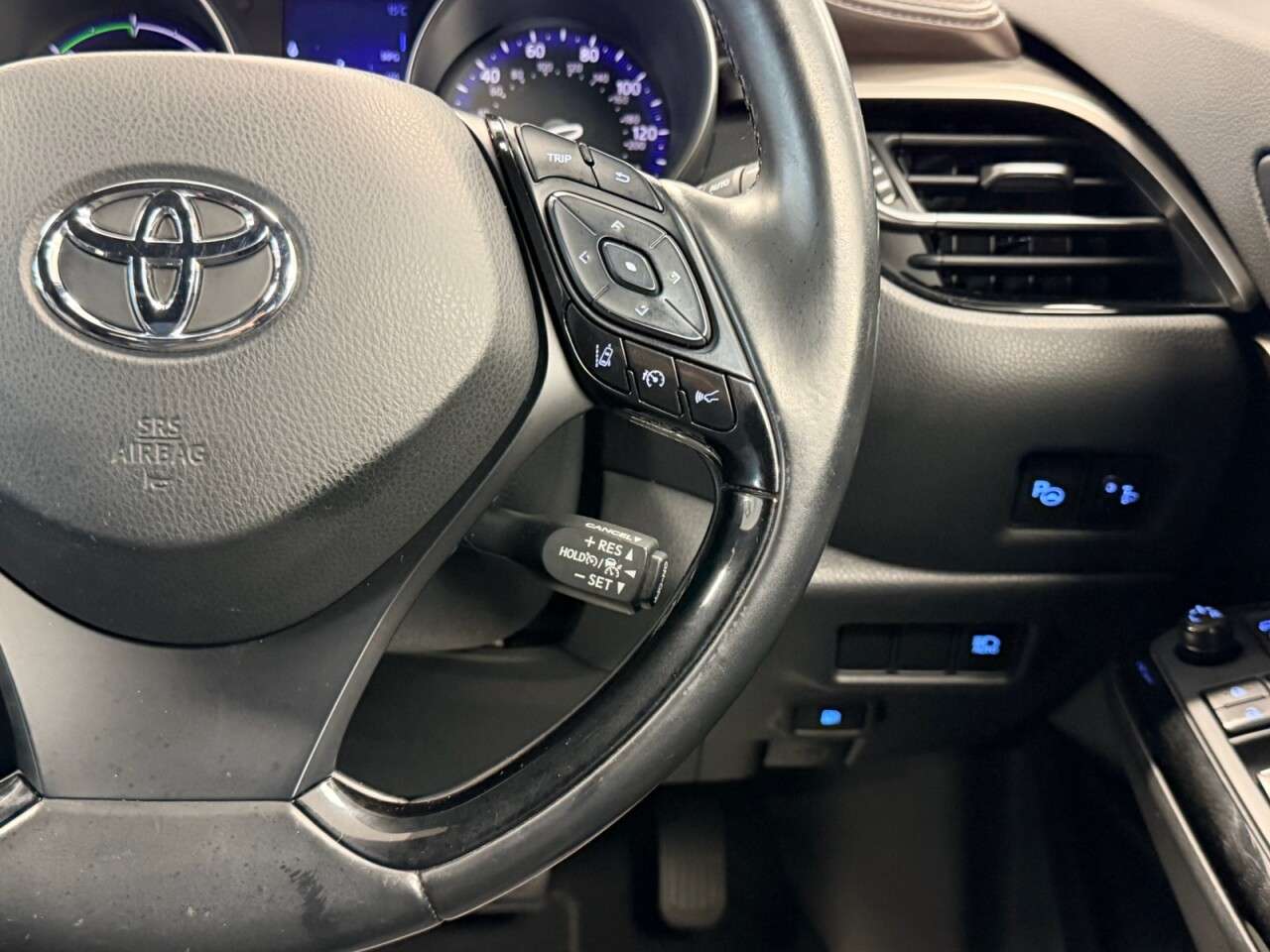 2019 TOYOTA C-HR 2019 TOYOTA C-HR