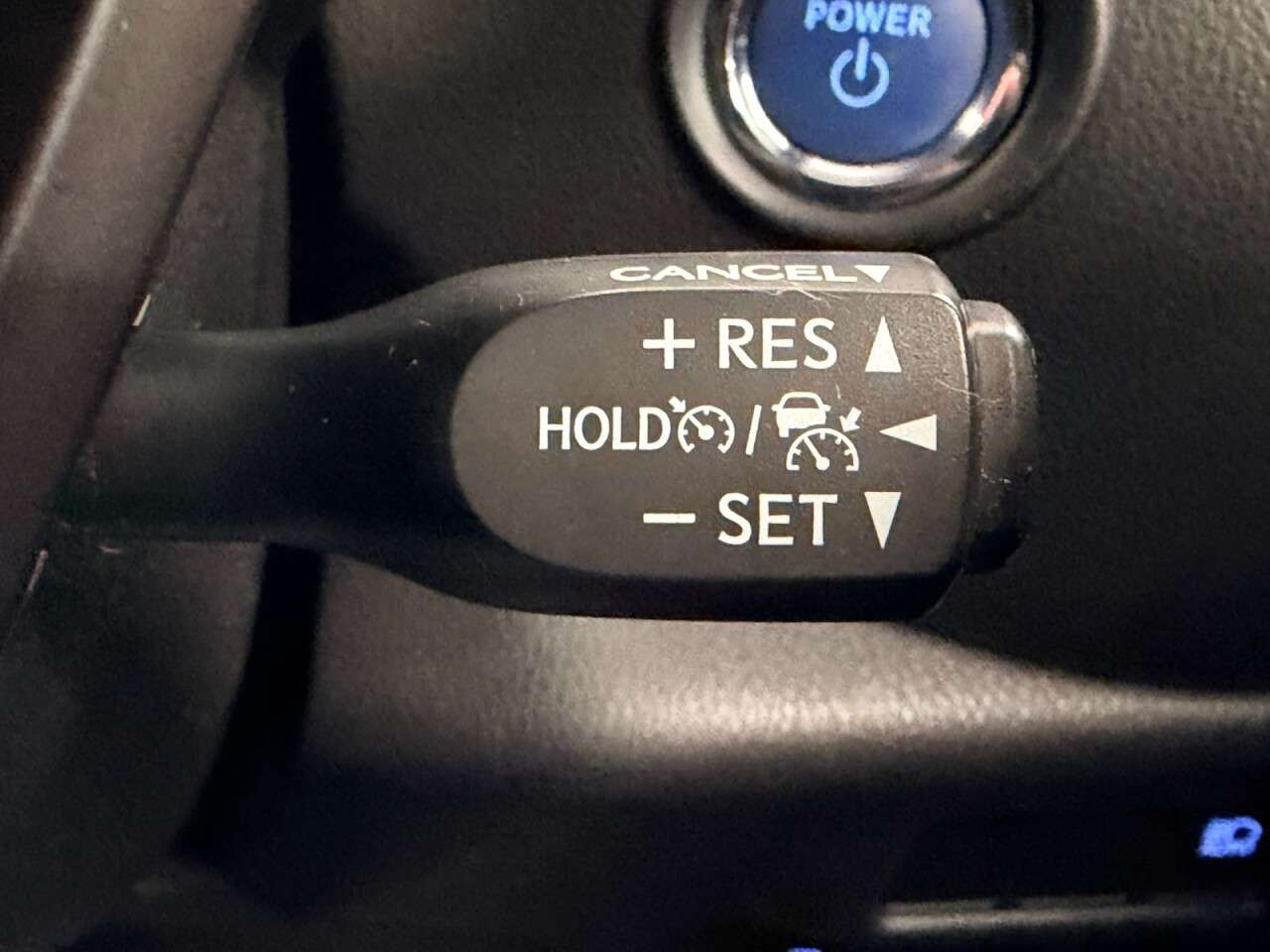 2019 TOYOTA C-HR 2019 TOYOTA C-HR