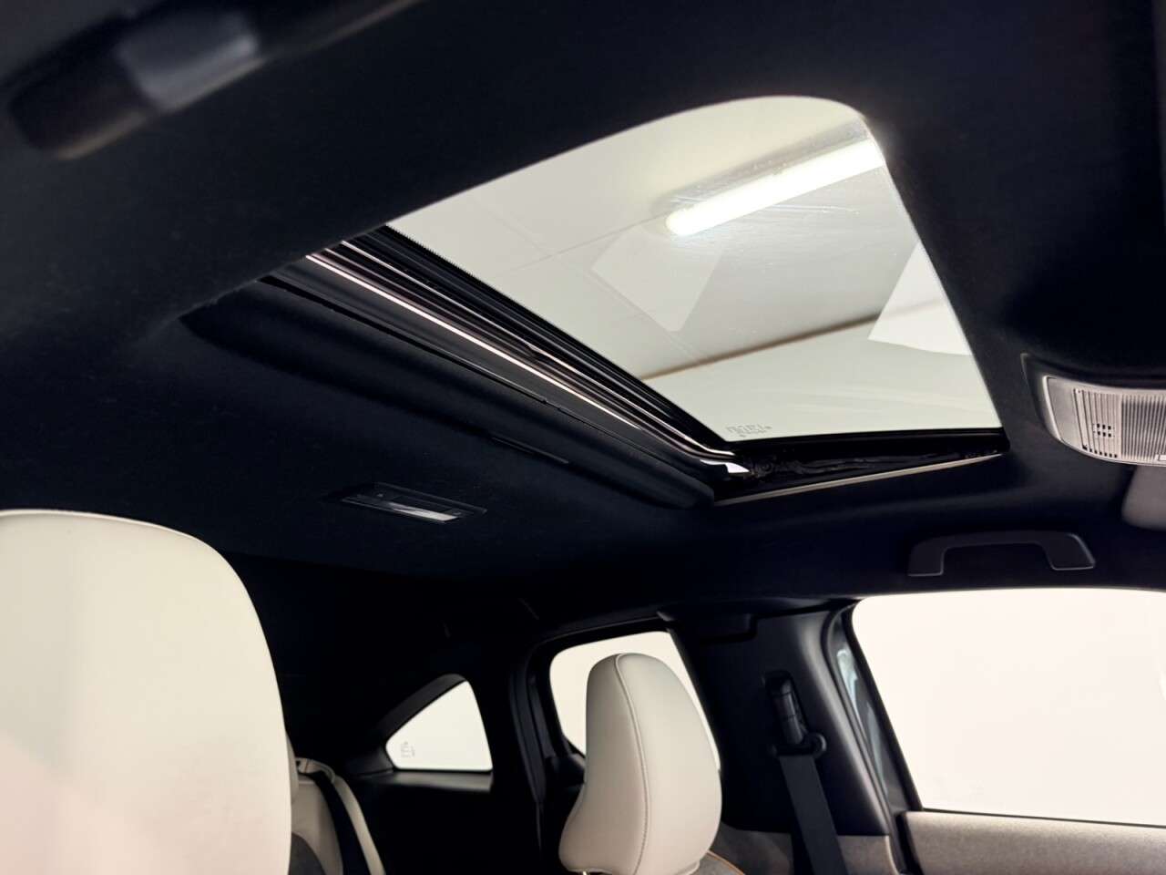 A 2021 MAZDA MX-30 35.5kWh GT SPORT TECH ELECTRIC AUTO FIVE DOOR 145 BHP + SAT NAV + HEATED SE A 2021 MAZDA MX-30 35.5kWh GT SPORT TECH ELECTRIC AUTO FIVE DOOR 145 BHP + SAT NAV + HEATED SE