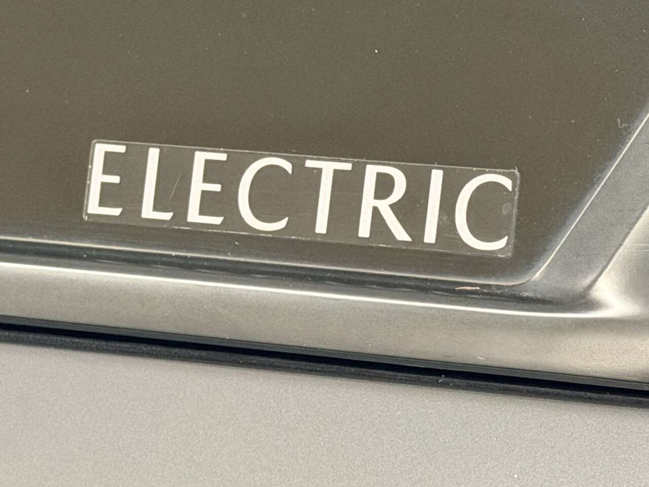 2021 MAZDA MX-30 2021 MAZDA MX-30