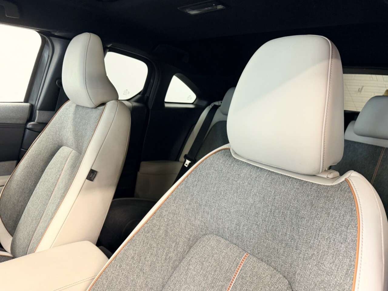 2021 MAZDA MX-30 2021 MAZDA MX-30