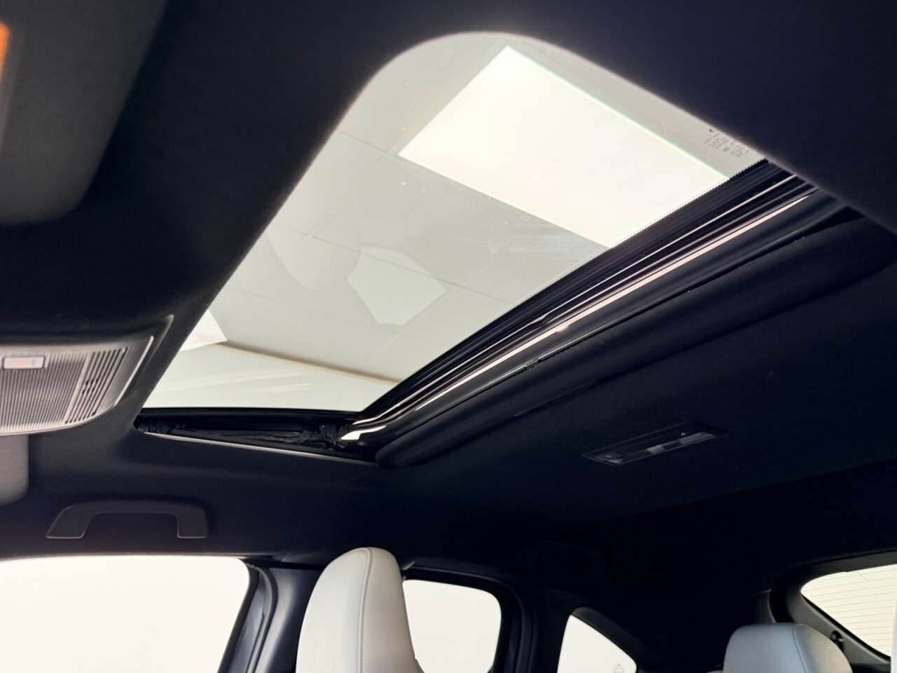 2021 MAZDA MX-30 2021 MAZDA MX-30