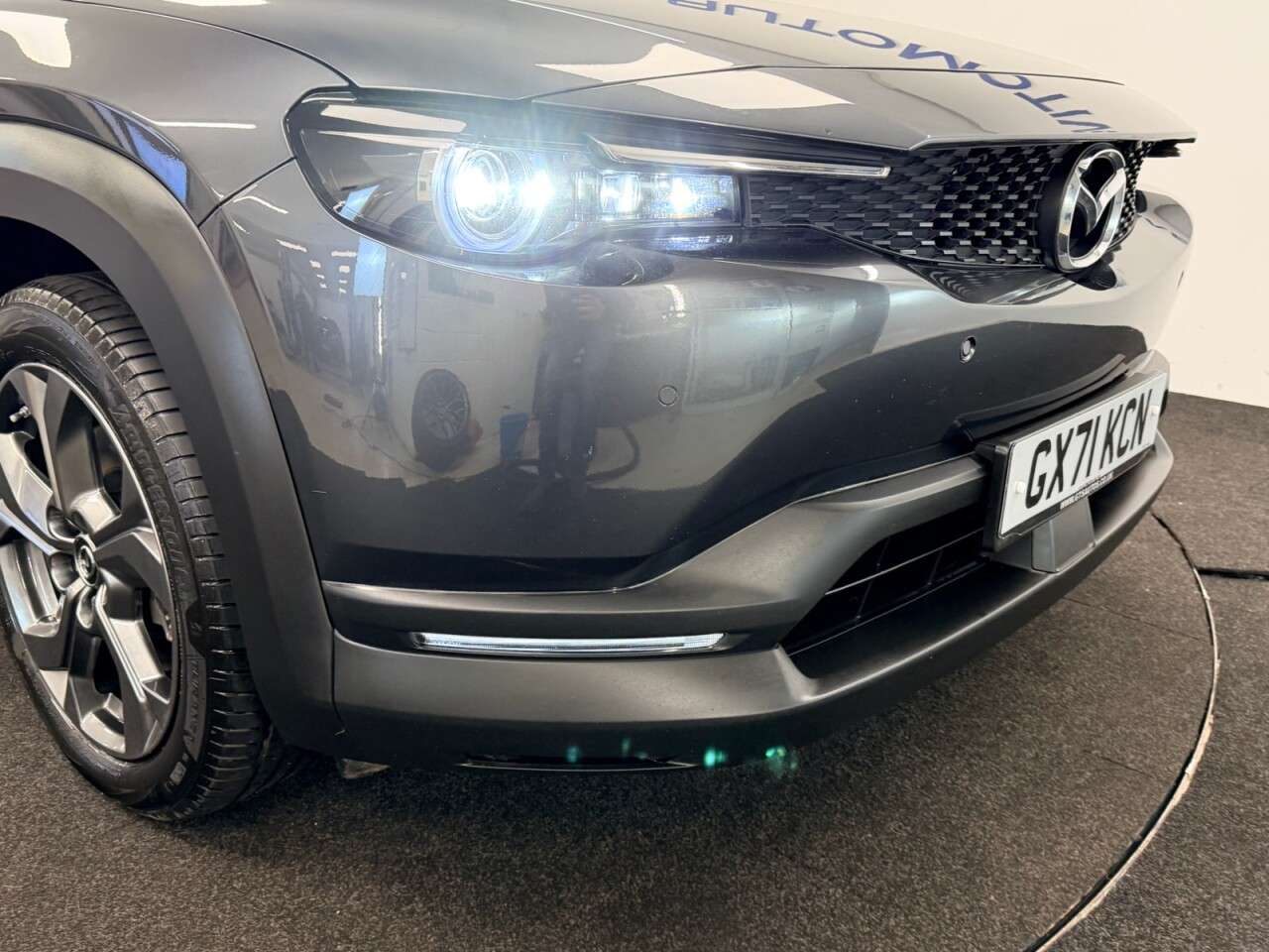 2021 MAZDA MX-30 2021 MAZDA MX-30