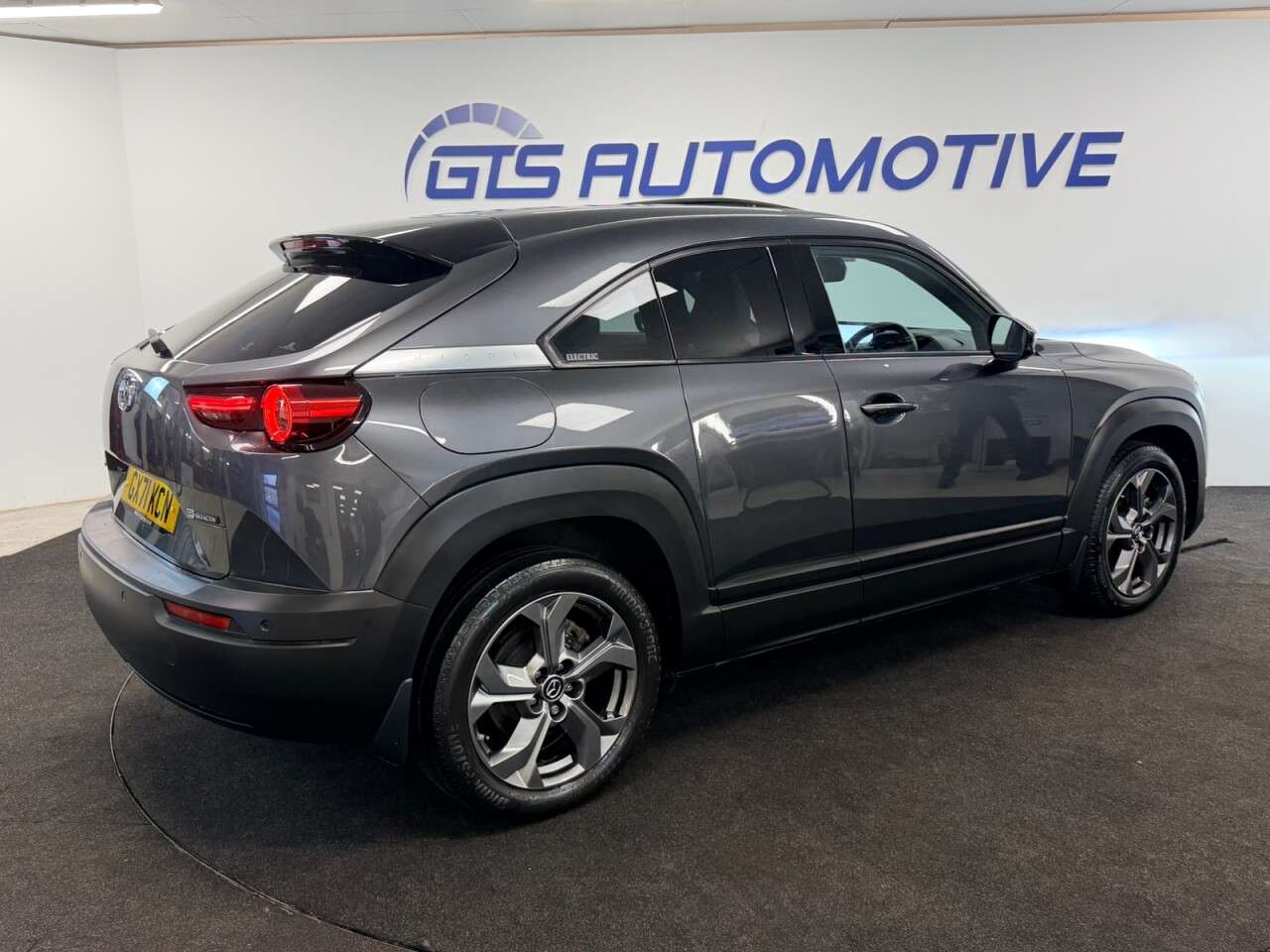 2021 MAZDA MX-30 2021 MAZDA MX-30