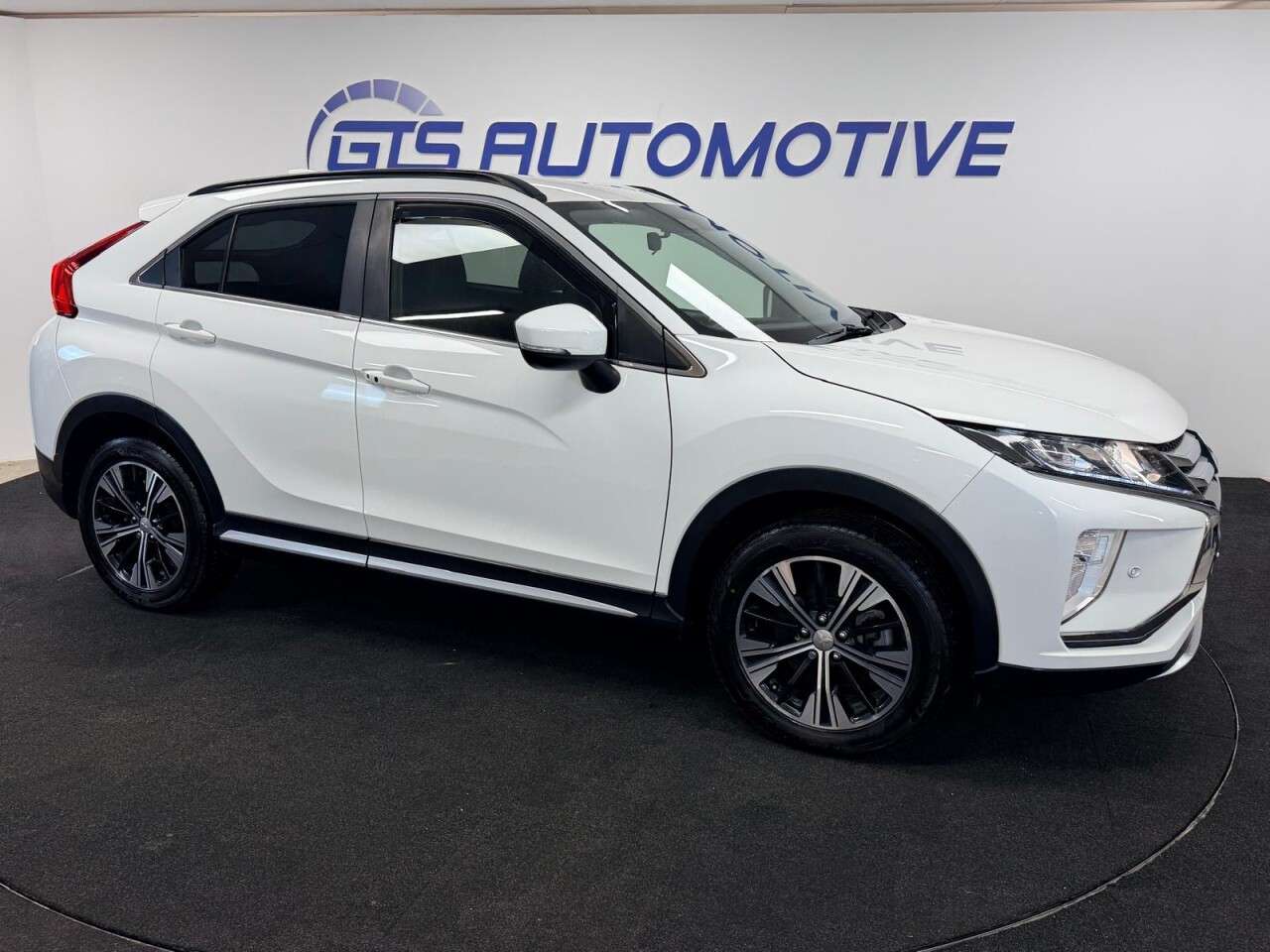 2018 MITSUBISHI ECLIPSE CROSS 2018 MITSUBISHI ECLIPSE CROSS