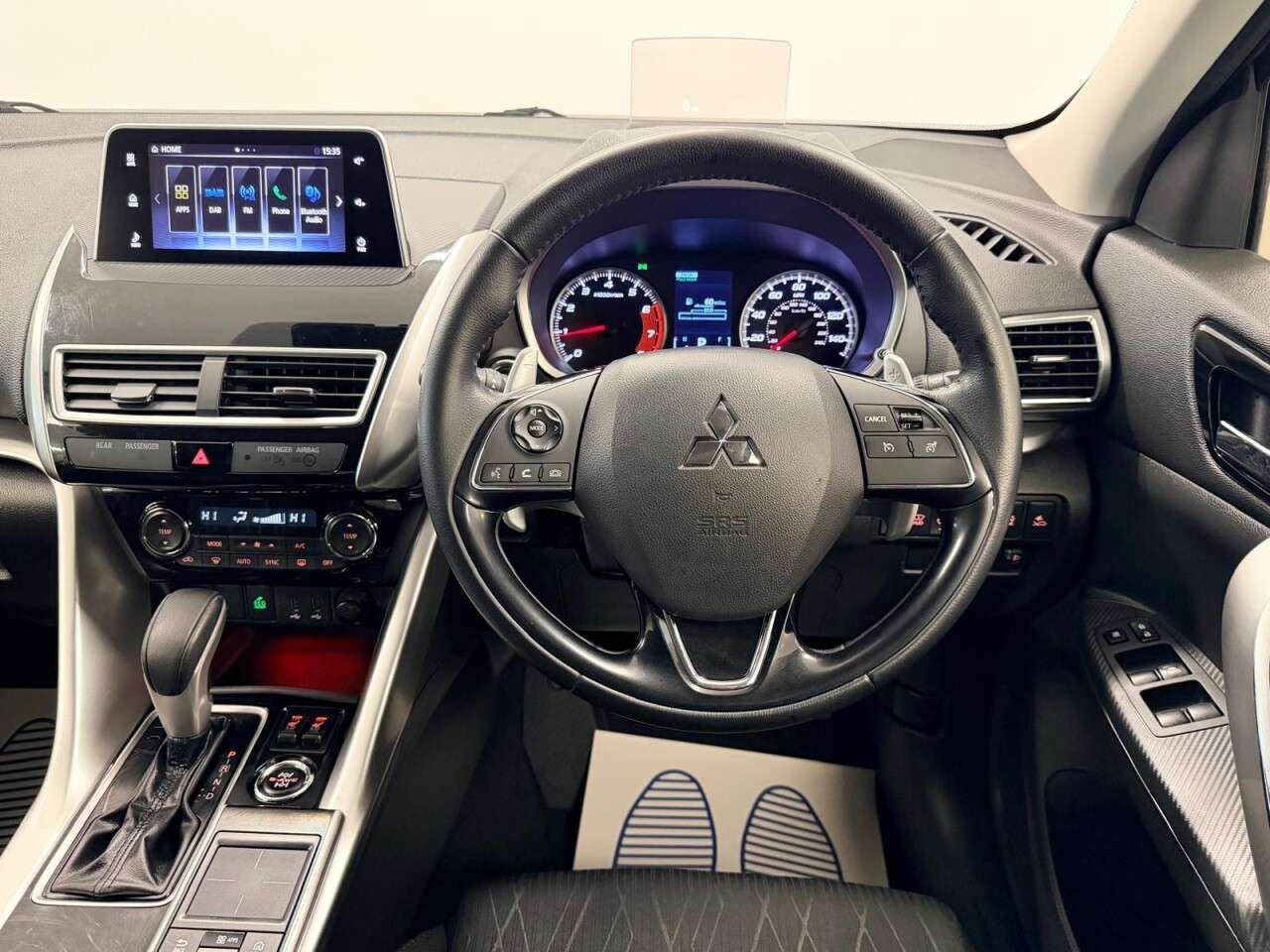 2018 MITSUBISHI ECLIPSE CROSS 2018 MITSUBISHI ECLIPSE CROSS