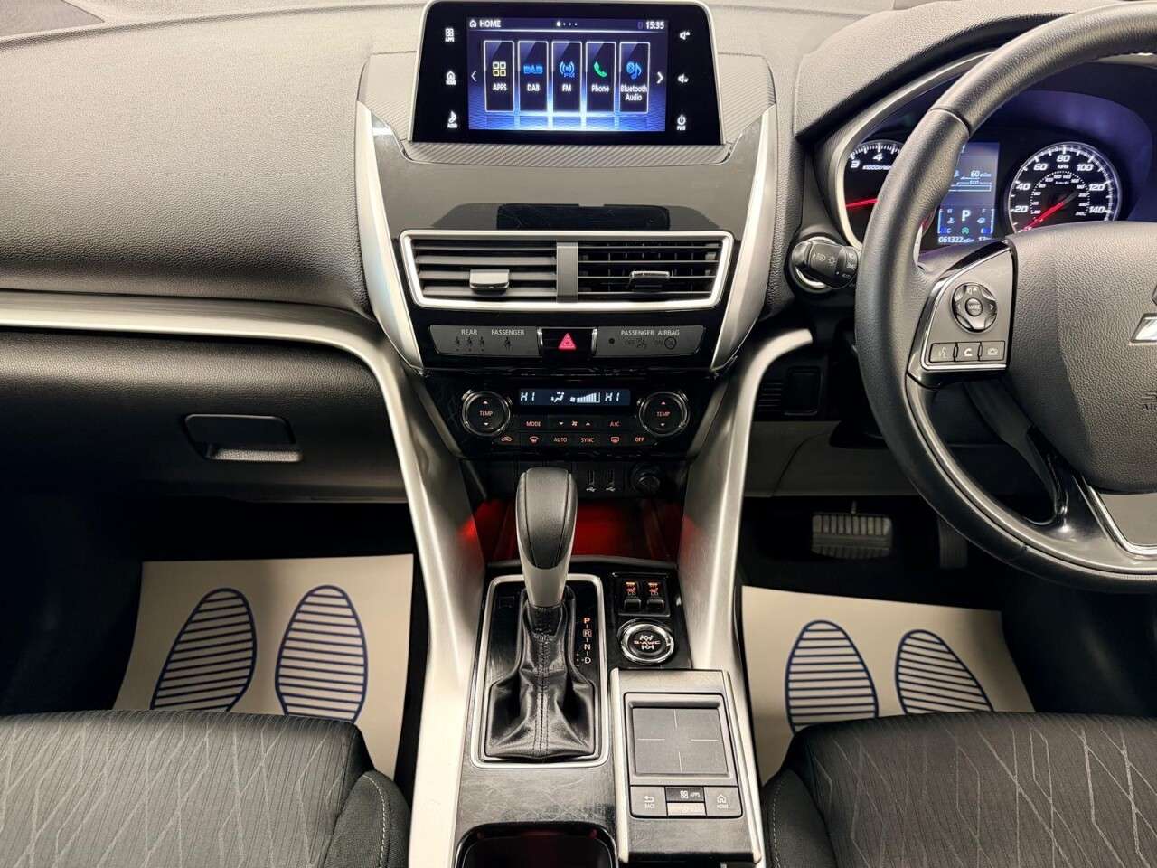 2018 MITSUBISHI ECLIPSE CROSS 2018 MITSUBISHI ECLIPSE CROSS