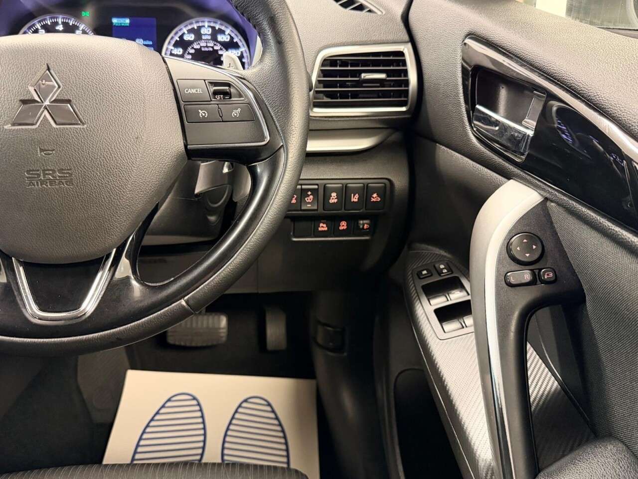 2018 MITSUBISHI ECLIPSE CROSS 2018 MITSUBISHI ECLIPSE CROSS