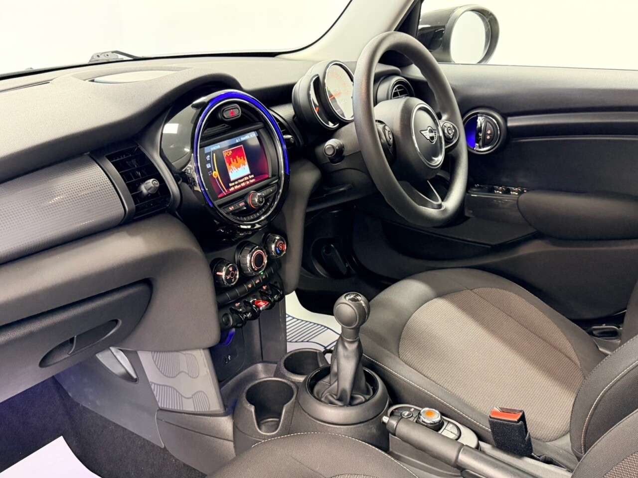 2019 MINI HATCH 2019 MINI HATCH