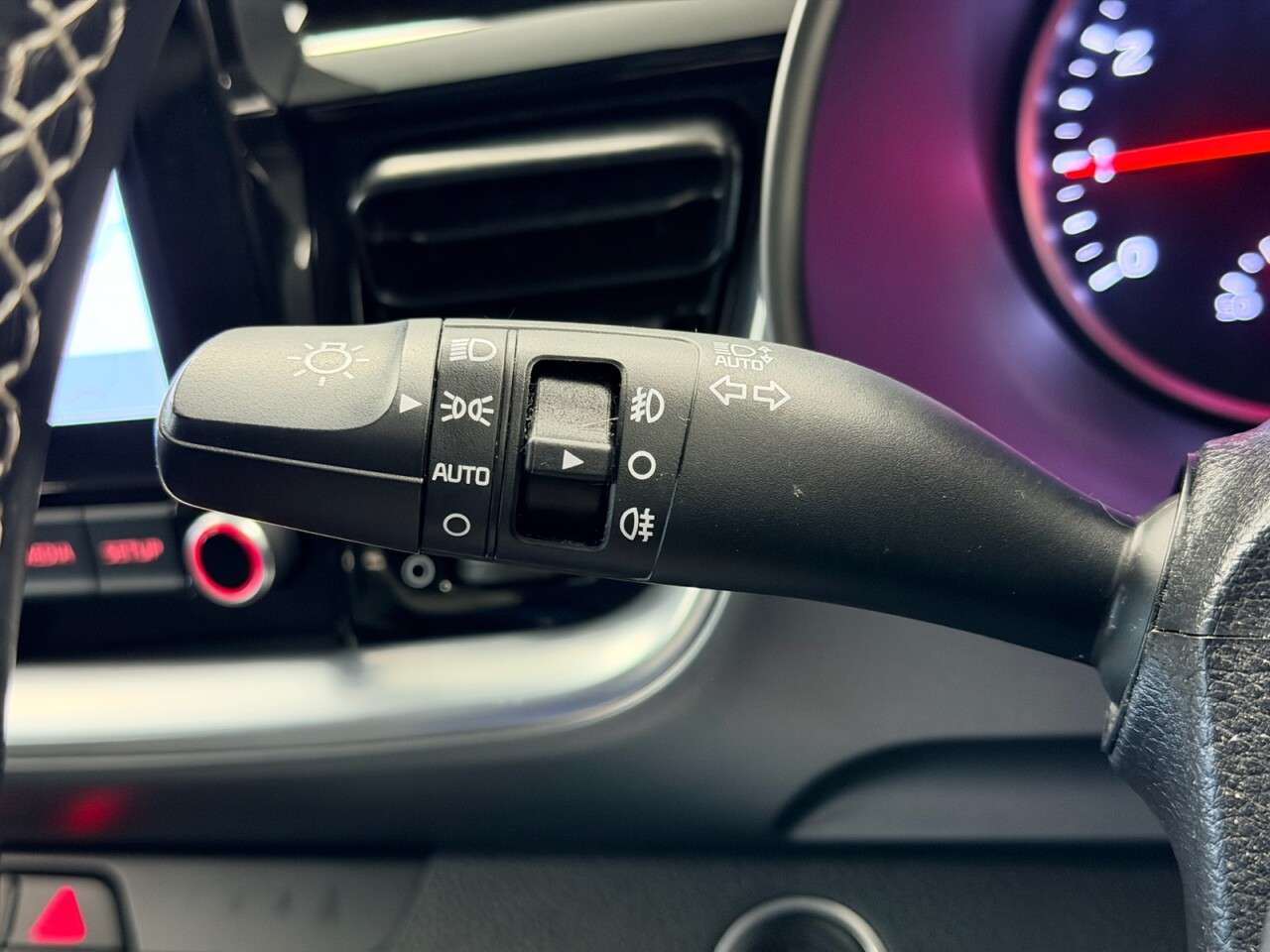 2021 KIA STONIC 2021 KIA STONIC