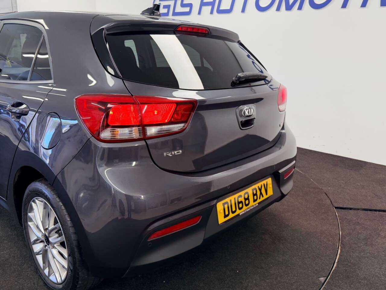 2018 KIA RIO 2018 KIA RIO