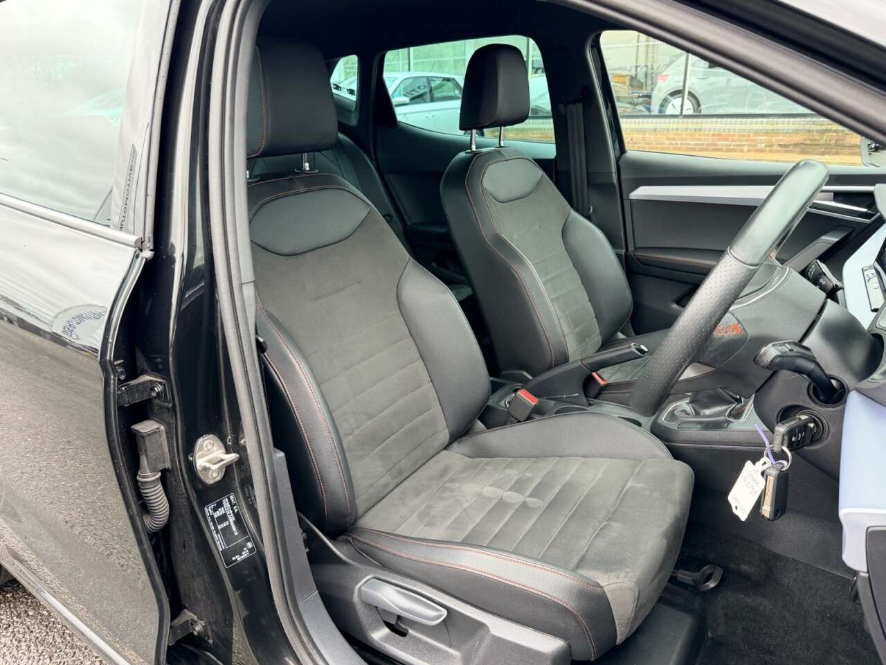 A 2023 SEAT IBIZA 1.0 TSI FR SPORT 110 BHP + SAT NAV + APPLE PLAY A 2023 SEAT IBIZA 1.0 TSI FR SPORT 110 BHP + SAT NAV + APPLE PLAY