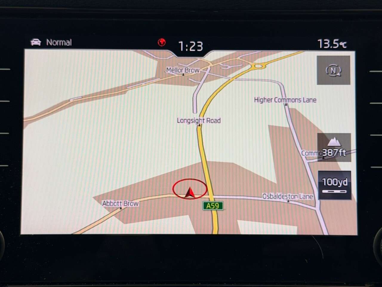 A 2019 SKODA KAROQ 1.5 TSI ACT SE L DSG AUTO 150 BHP + SAT NAV + REAR CAMERA + HEATED SEATS SI A 2019 SKODA KAROQ 1.5 TSI ACT SE L DSG AUTO 150 BHP + SAT NAV + REAR CAMERA + HEATED SEATS SI