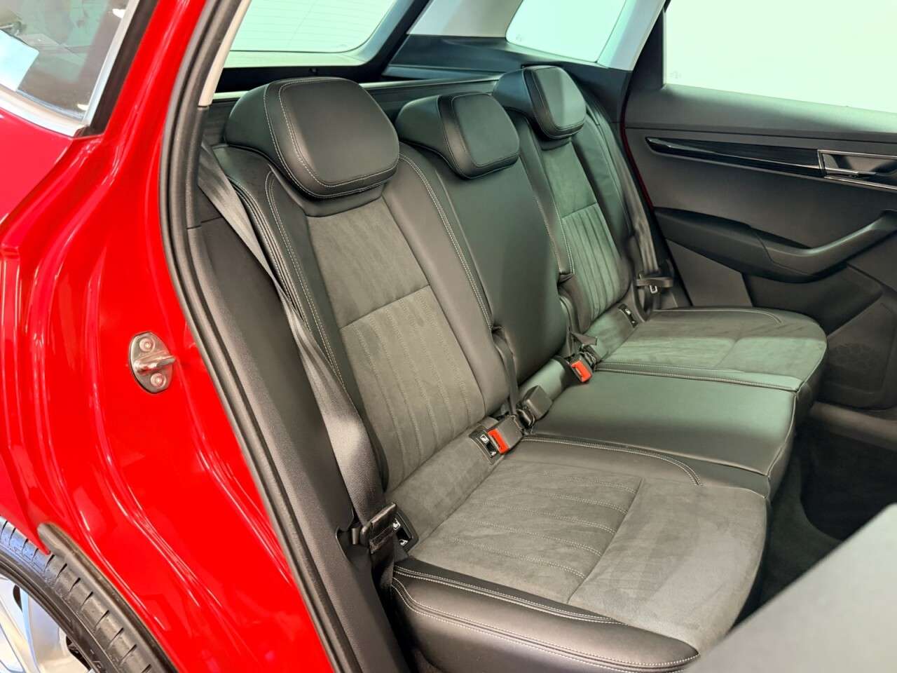 2019 SKODA KAROQ 2019 SKODA KAROQ